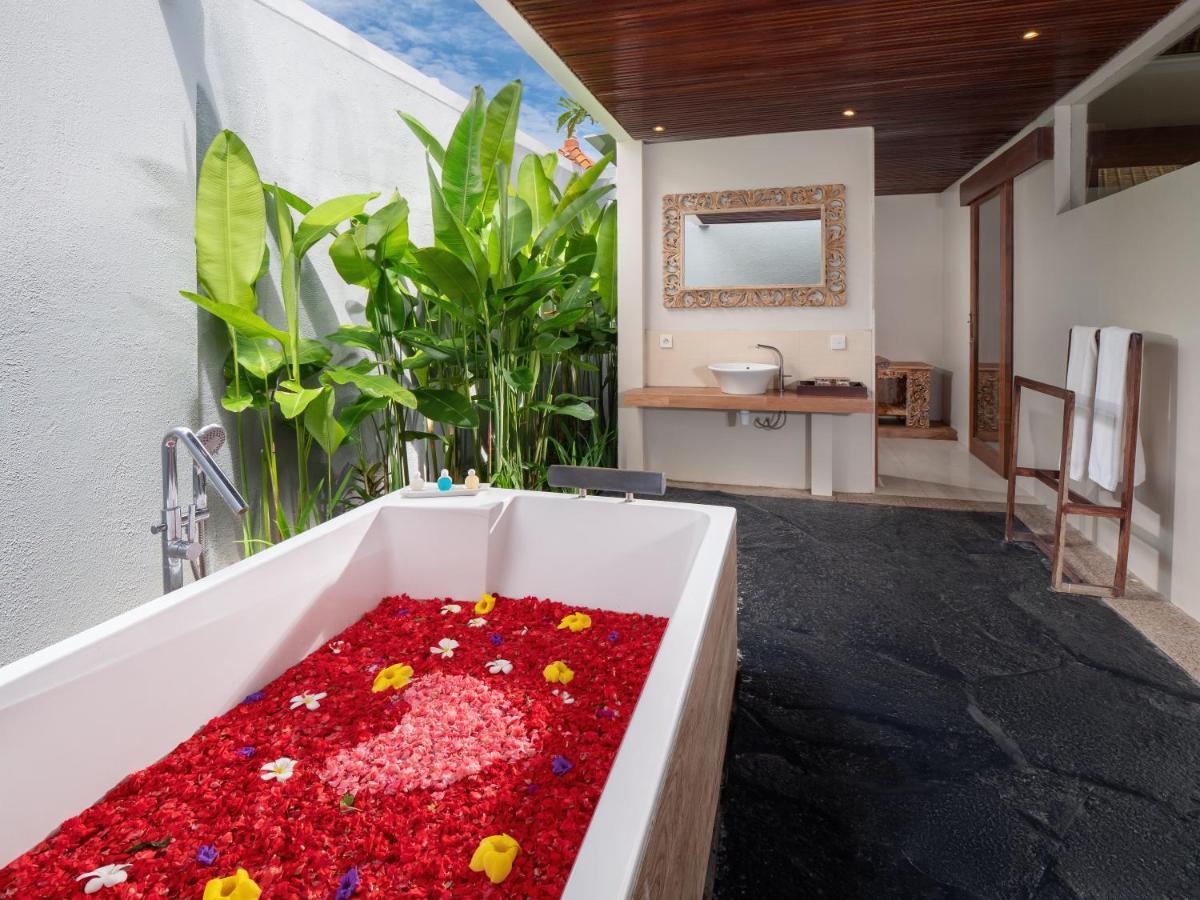 Le Nixsun Villa&Spa Uluwatu Extérieur photo
