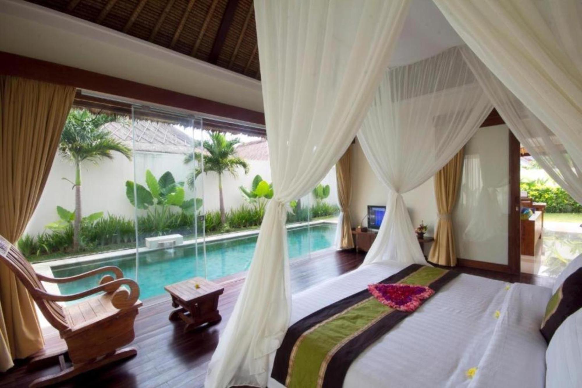 Le Nixsun Villa&Spa Uluwatu Extérieur photo