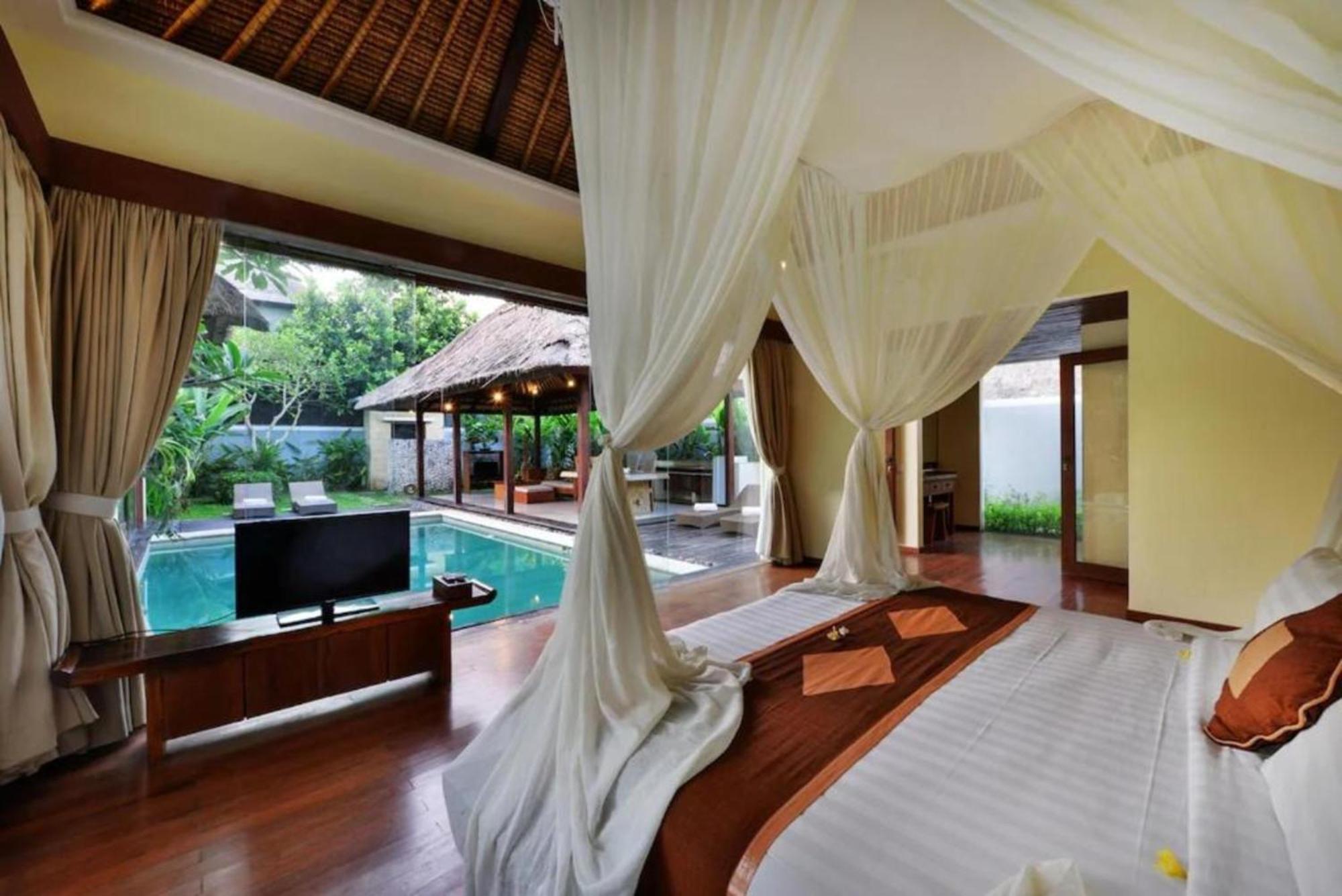 Le Nixsun Villa&Spa Uluwatu Extérieur photo