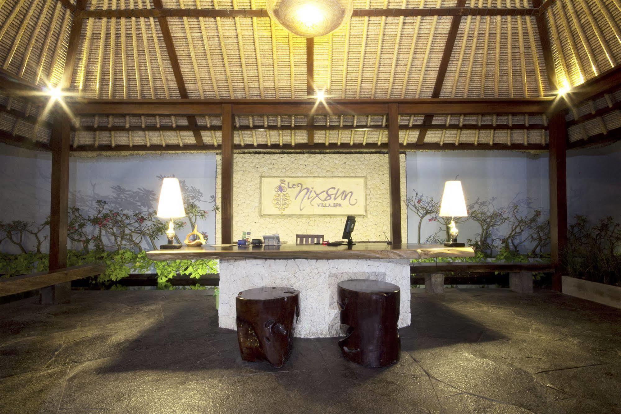 Le Nixsun Villa&Spa Uluwatu Extérieur photo