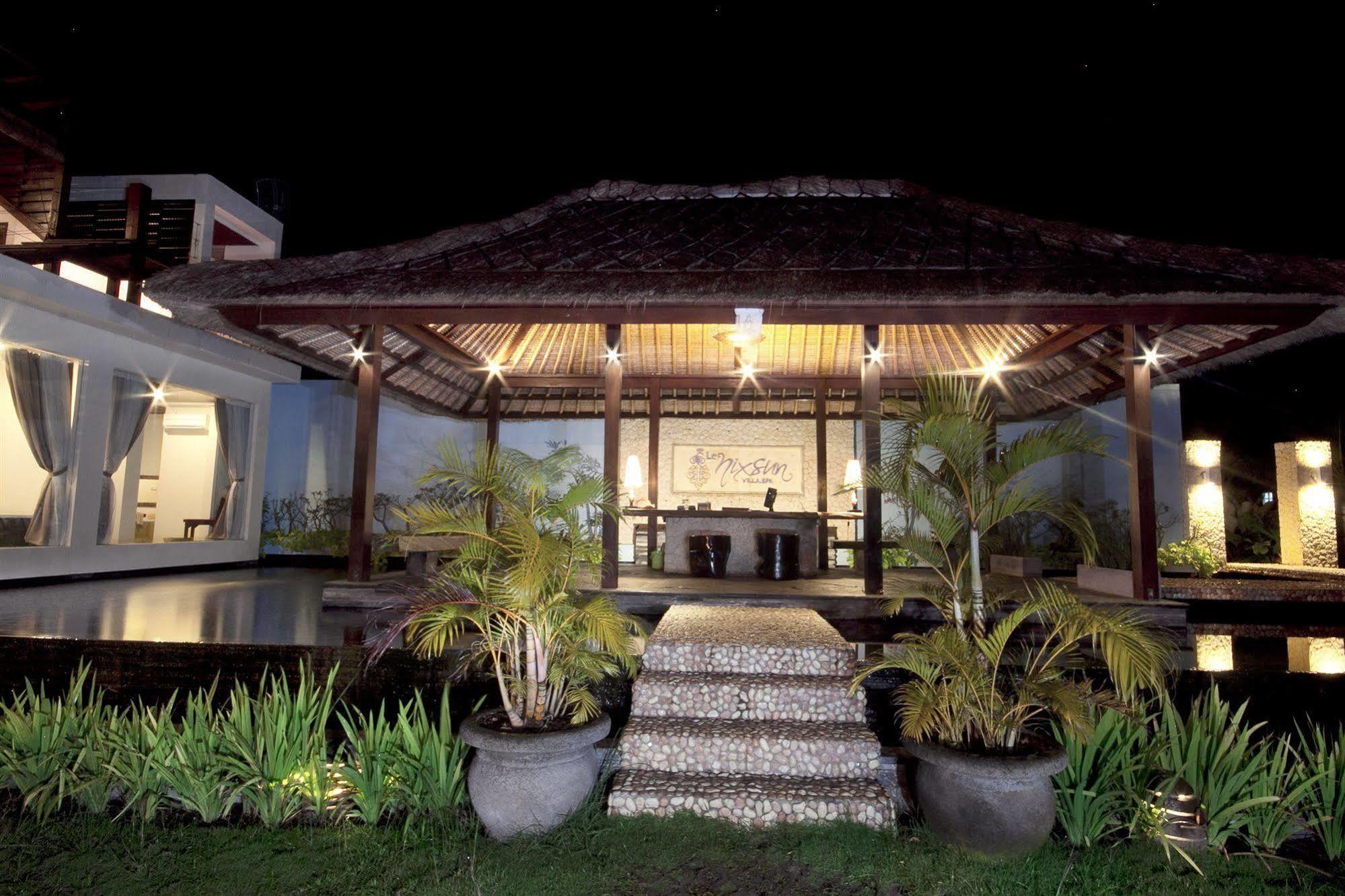 Le Nixsun Villa&Spa Uluwatu Extérieur photo